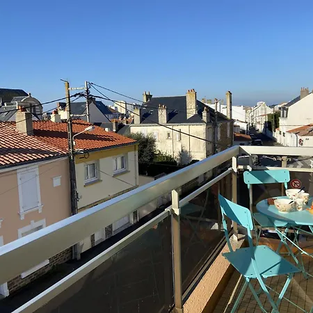 Le Nouch - 1 Etoile Parking * Les Sables-dʼOlonne